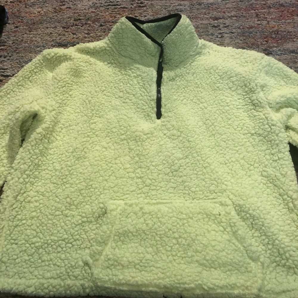 Half zip sweatshirt
